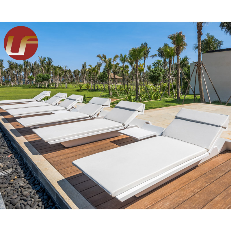 أثاث حمام السباحة الخارجي سرير الشمس المتسكع للكراسي والطاولات الخارجية للشاطئ